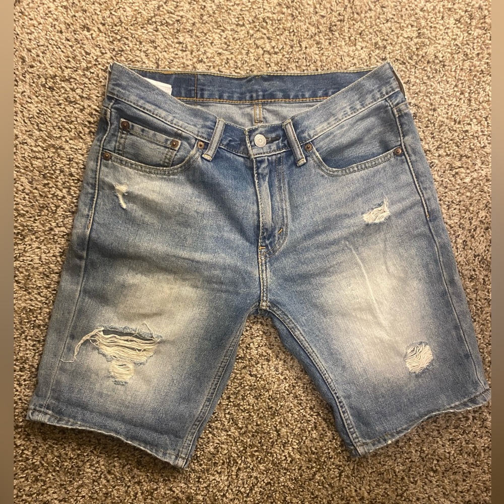 Levi’s 511 distressed shorts